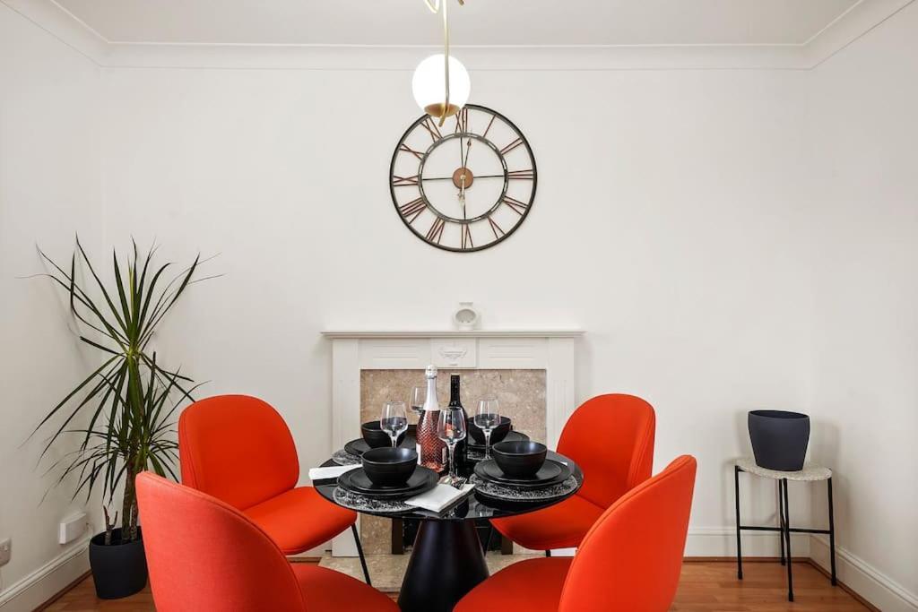 Cosy Apartment 5 Guests 3 Beds 1 Sofa Bed Lewisham London Bagian luar foto