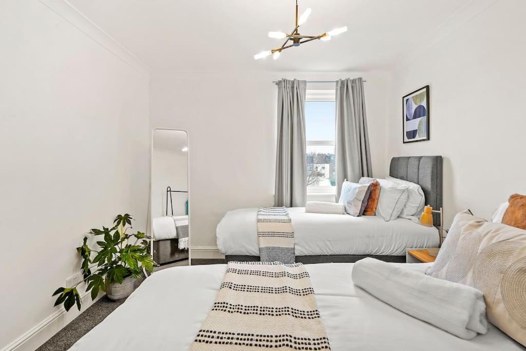 Cosy Apartment 5 Guests 3 Beds 1 Sofa Bed Lewisham London Bagian luar foto